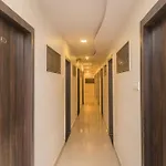 Hotel O Golden Nest Near Chhatrapati Shivaji International Airport