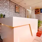 Glitz Hotels Priceless-Lokhandwala