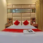 Meriton Buisness International Airport T-2 Hotel 2*