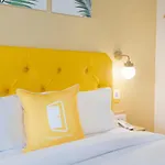 Bloom - Bkc Kalina Hotel Mumbai