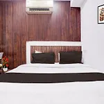 Via White Star Hotel 3*