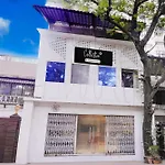 Hotel Via White Star
