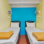 Hangout * Mumbai