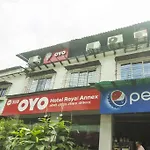 Hotel O Royal Grand Near Chhatrapati Shivaji International Airport