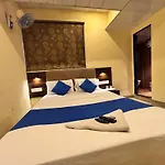 Hotel Signature Inn
