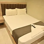 Royal Bkc Hotel 2*