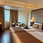 Ramee Guestline Hotel Juhu