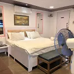 Independent 25 Corner House Bandra West Mumbai