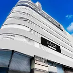 Collection O Chhatrapati Shivaji Maharaj Metro Station