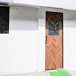 Hotel Super O Khar East Near Railway Station