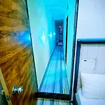 Hostel Royal And In Asalpha