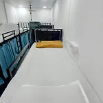Hostel Royal And In Asalpha Mumbai