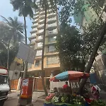 Modern 2Bed Bandra Areaparkingunit 2