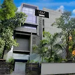 Super Collection O Sanpada Railway Junction