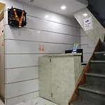 Hotel Tanvi - Nr International Airport 2*