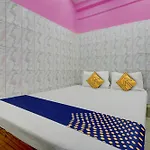 Hotel O Gulzar Masjid Bunder Railway Station