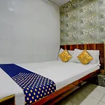 Hotel Hotel O Gulzar Masjid Bunder Railway Station 3*