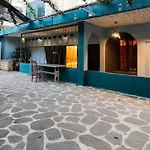Townhouse Oak Hotel Shubhangan Near Juhu Beach