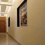 Shine Hospitality Premium 3* Mumbai