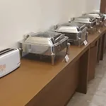 Shine Hospitality Premium 3* Mumbai