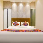Fabhotel Nexus - Nr Nesco Hotel