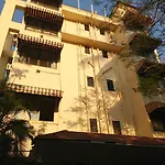 Fabexpress Highway Residency