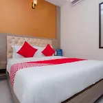 Hotel O Golden Arch