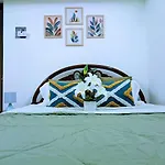 Canopy View 2 Bhk In Powai Apartment