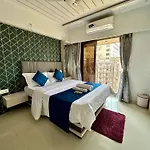 Apartment Zenith Service - Entire 2bhk Near Airport And Iit Powai *
