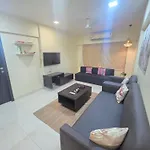 Lite - Parle East Apartment Mumbai