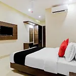 Hotel Collection O Vertigo Suite Mumbai