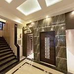 Hotel Manama Mumbai