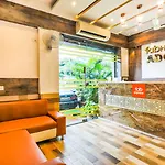Fabhotel Adore Inn