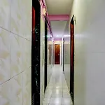 Hotel O Gulzar Masjid Bunder Railway Station Hotel