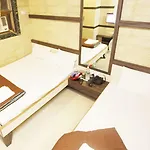 Hotel Al Moazin