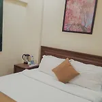Apartment Dragonfly Emerald Mumbai