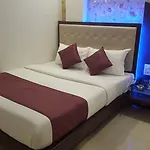 Hotel Sanjary Palace