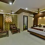 Guestinn Residency 3*