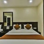 Hotel Guestinn Residency