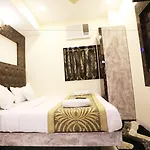 Onyx Residency