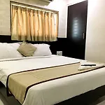 Hotel Bkc Palace