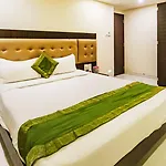 Hotel Bkc Palace
