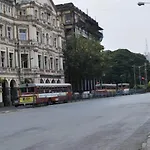 Hotel Flora Fountain,Fort