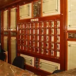 Hotel Hira Mumbai