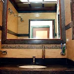 Hotel Hira 2*