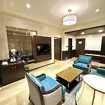 Express Mumbai