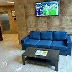 Hotel Mumbai House Andheri East, Mumbai