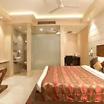 Hotel Metro International