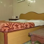 Hotel Super O Rajdoot Near Phoenix Palladium