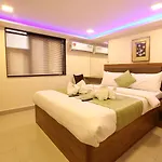 Hotel Happyland